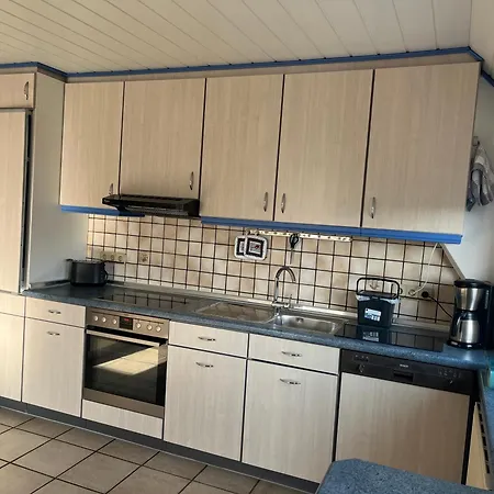 Beatrix Apartment *